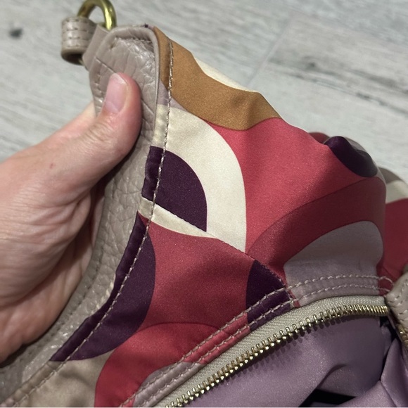 Coach Madison Graphic Op Art Maggie Bag - Picture 8 of 16